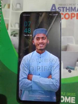 রিয়েলমি নোট ৬০ ১২৮ জিবি নীল