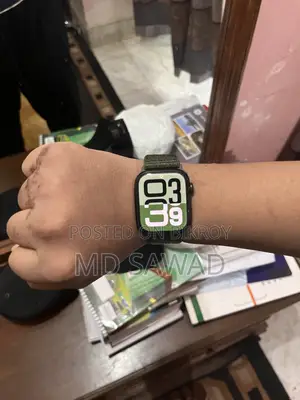 অ্যাপল ওয়াচ ৭ (৪৫ মিমি)