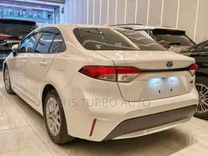 Toyota Corolla 2021 White