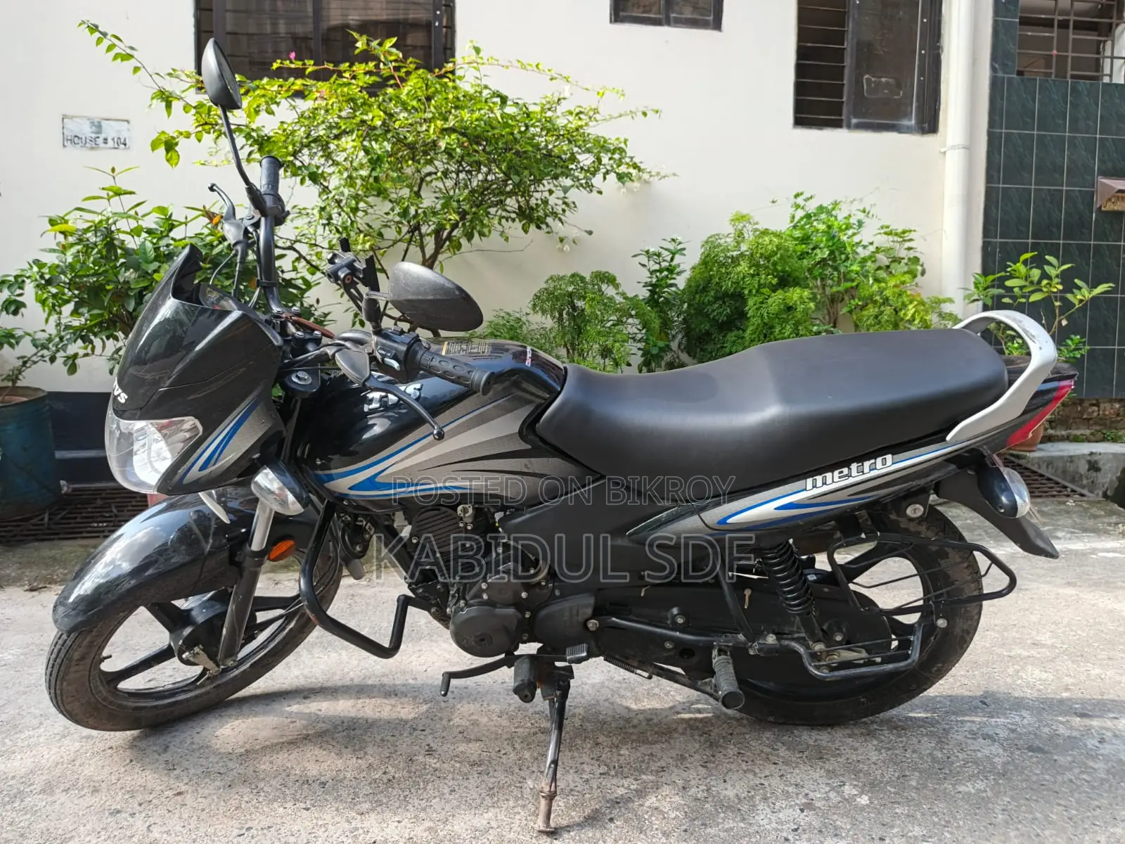 TVS Metro 2025 Black
