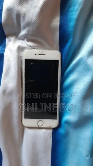 অ্যাপল আইফোন ৭ ১২৮ জিবি সাদা