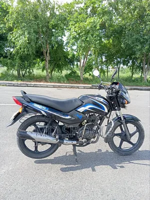 টিভিএস মেট্রো ২০১৫ ব্ল্যাক