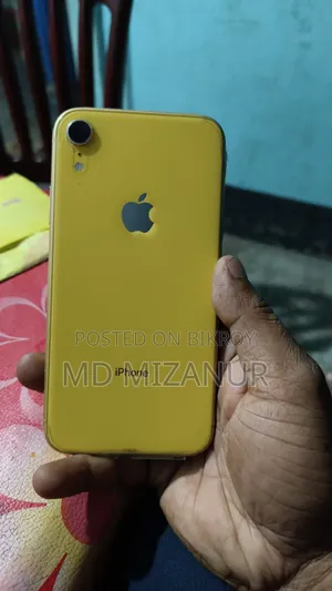 Apple iPhone XR 64 GB Yellow