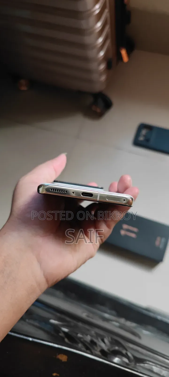 শাওমি মি ১১ আল্ট্রা ২৫৬ জিবি সাদা