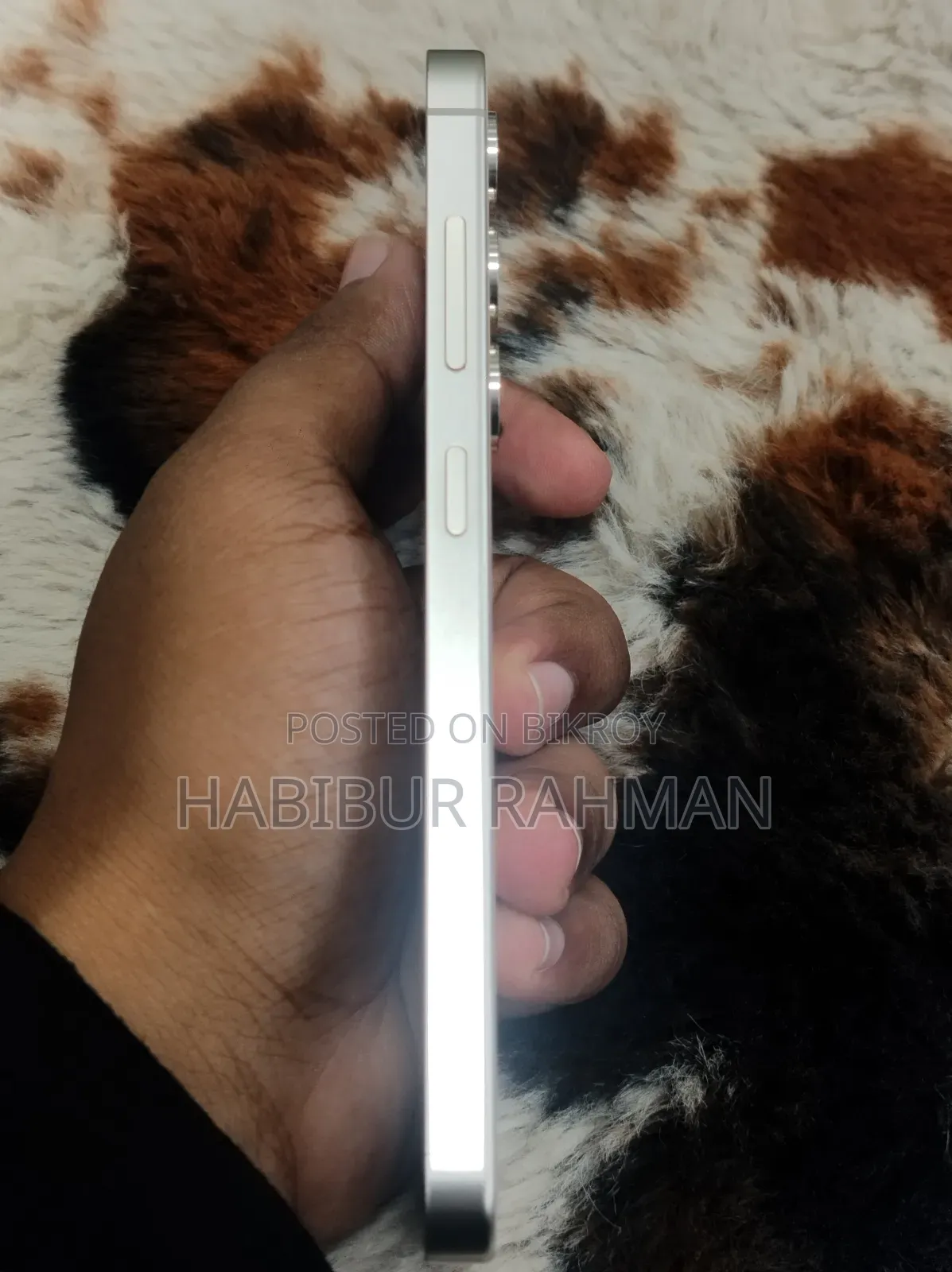 স্যামসাং গ্যালাক্সি এস২৪ ২৫৬ জিবি গোল্ড