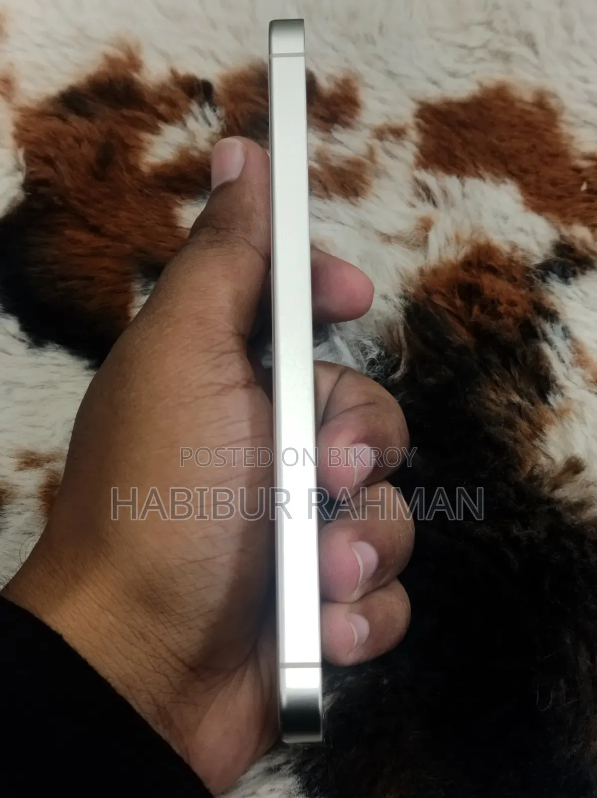 স্যামসাং গ্যালাক্সি এস২৪ ২৫৬ জিবি গোল্ড
