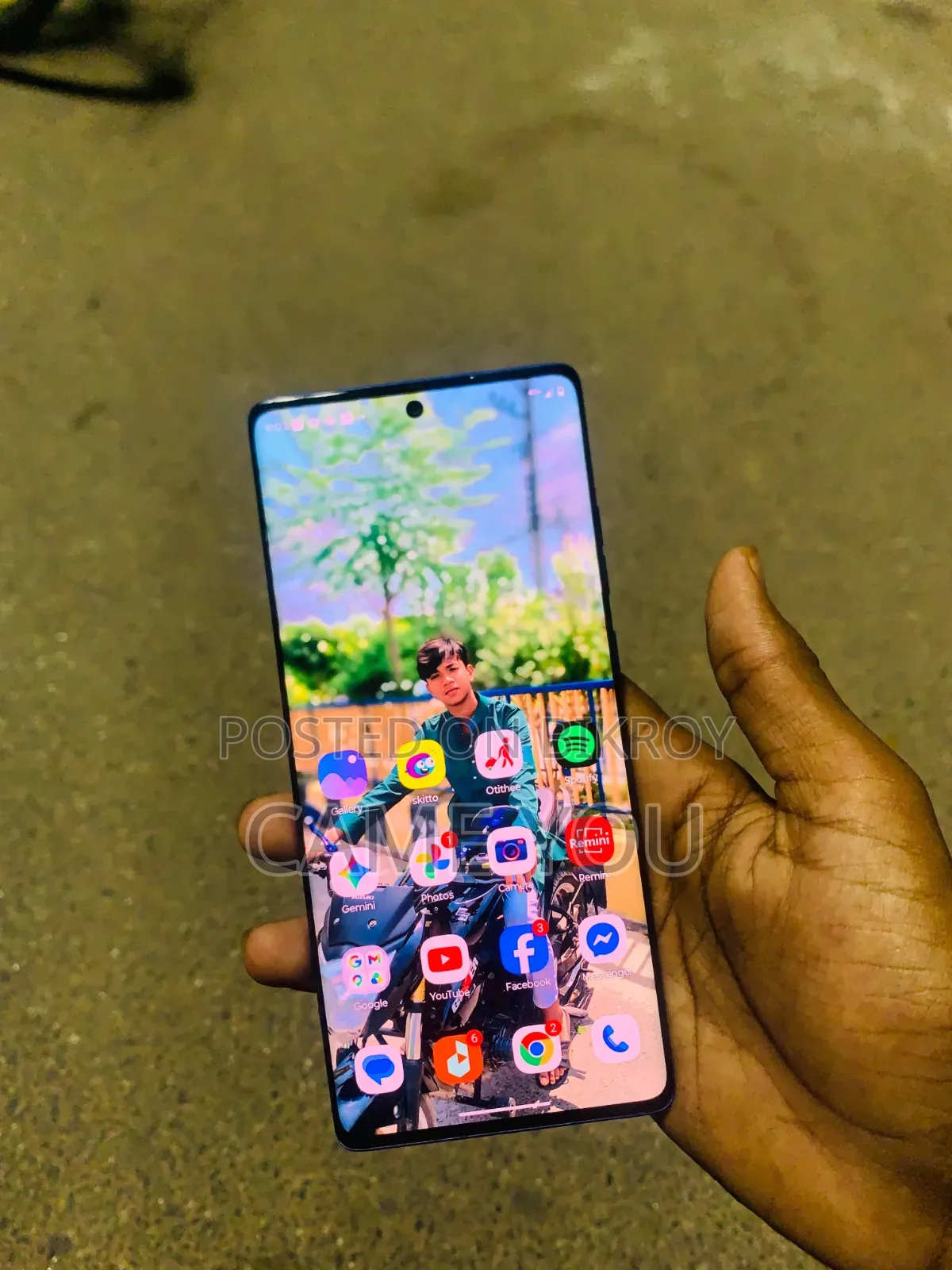 Motorola Moto G85 128 GB Purple