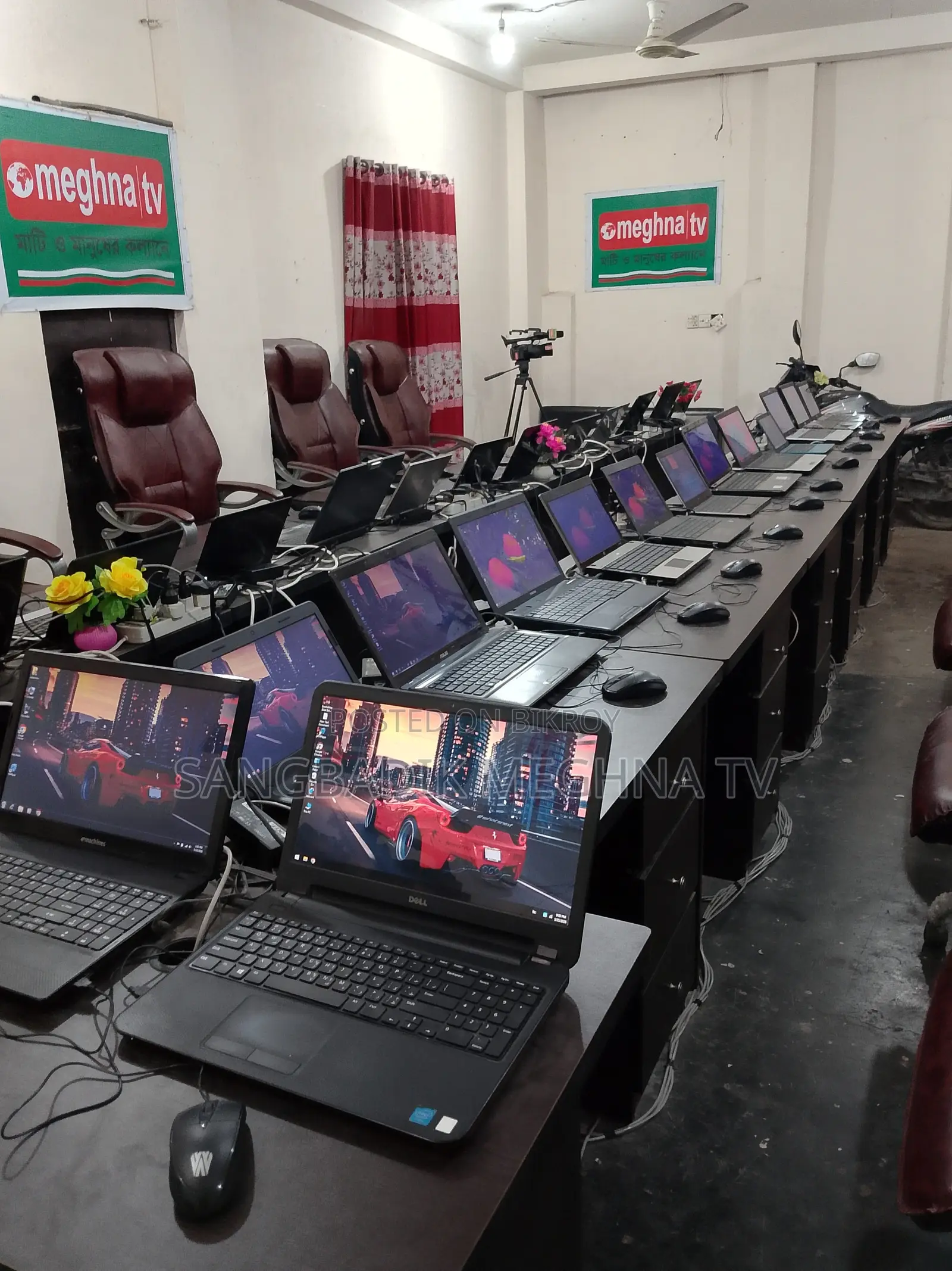 ল্যাপটপ এইচপি ৪জিবি ইন্টেল এসএসডি ৫০০জিবি