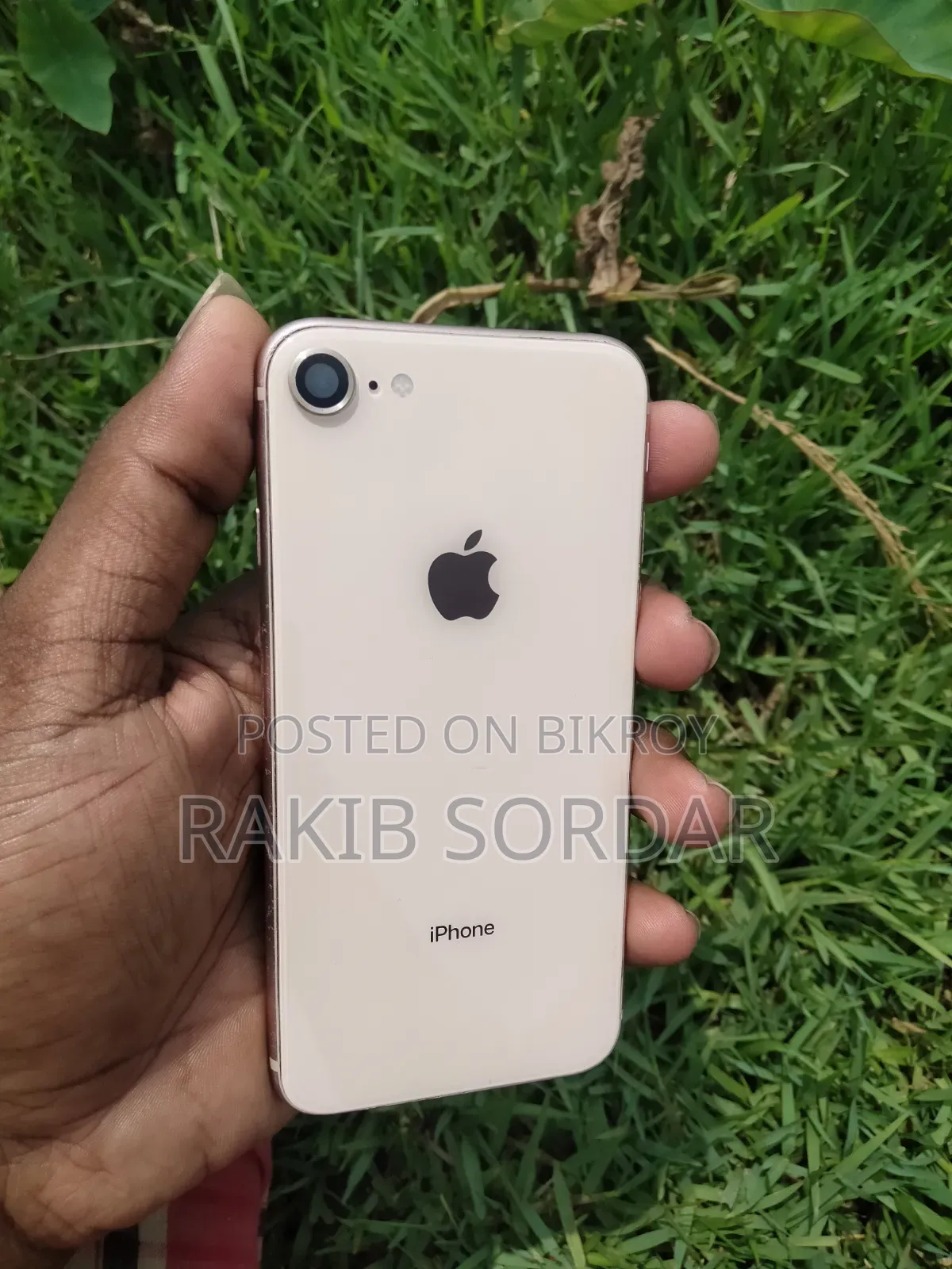 Apple iPhone 8 64 GB Gold