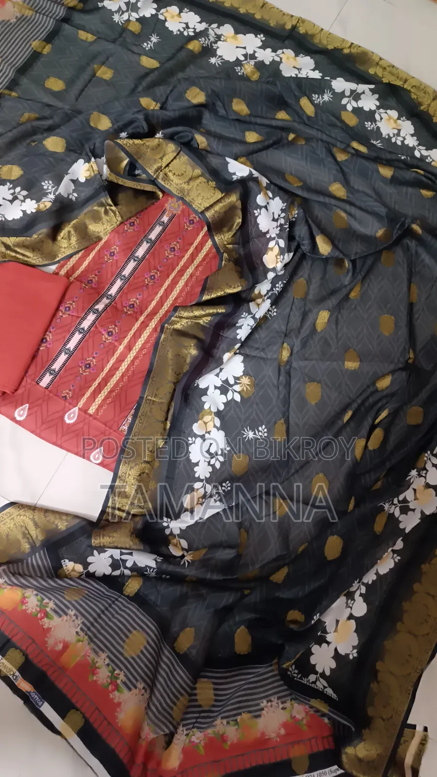 Woman Dress three pis