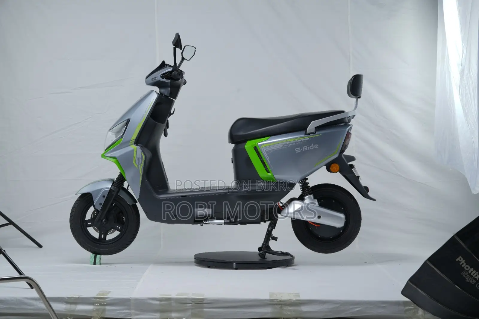 New Spark Ride Crazy Racing 2026 Green