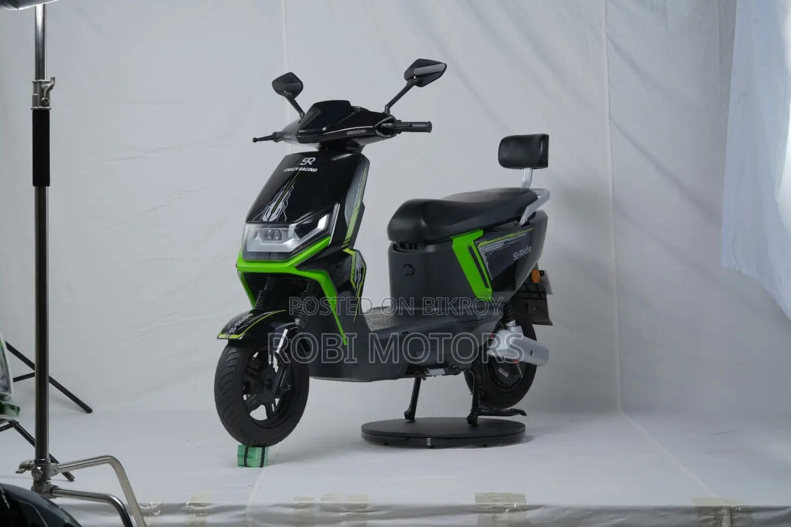New Spark Ride Crazy Racing 2026 Green
