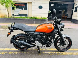 Yamaha FZ 2024 Orange