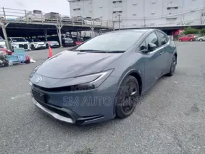 Toyota Prius 2023 Gray