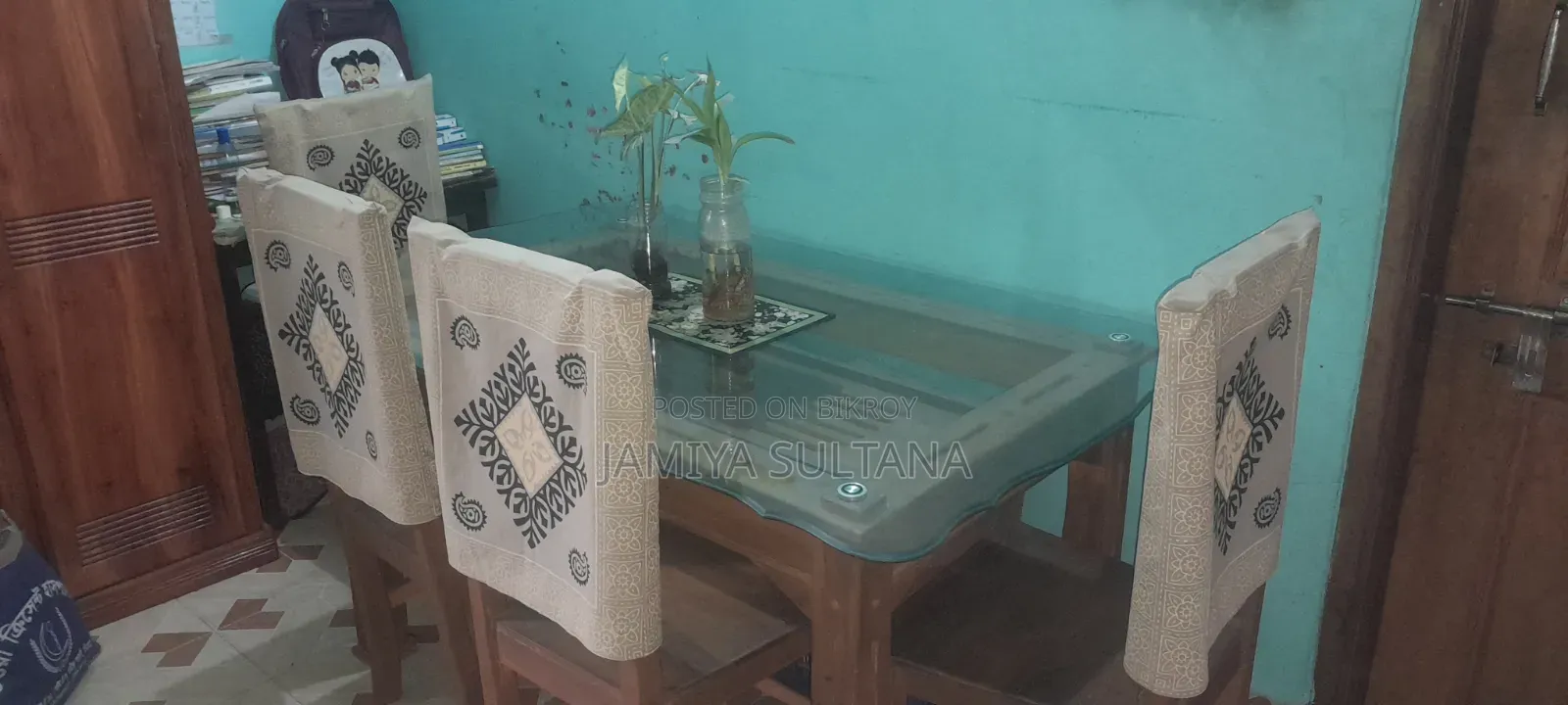Dining Table With 4 Chairs