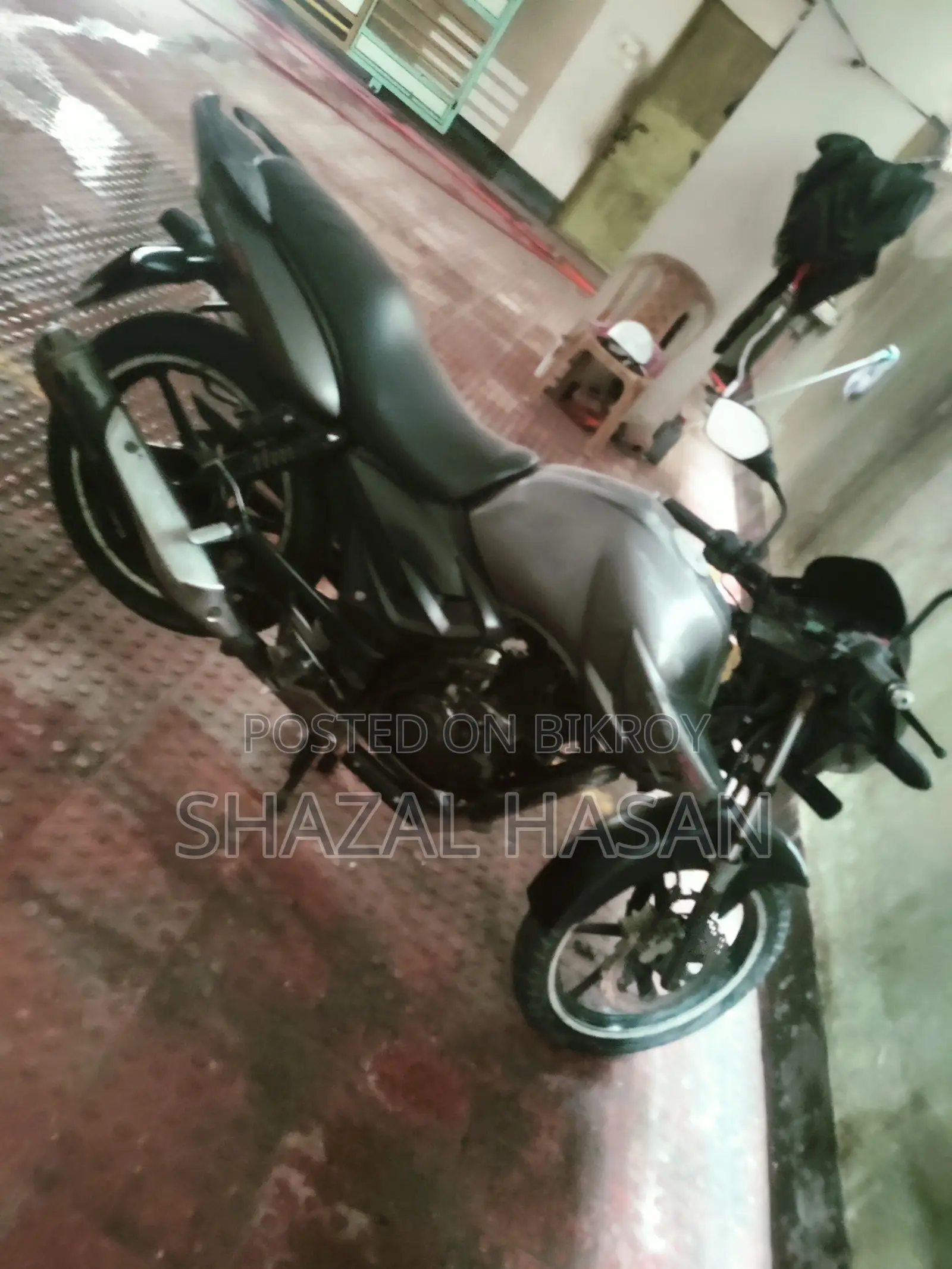 টিভিএস ২০১৭ গ্রে