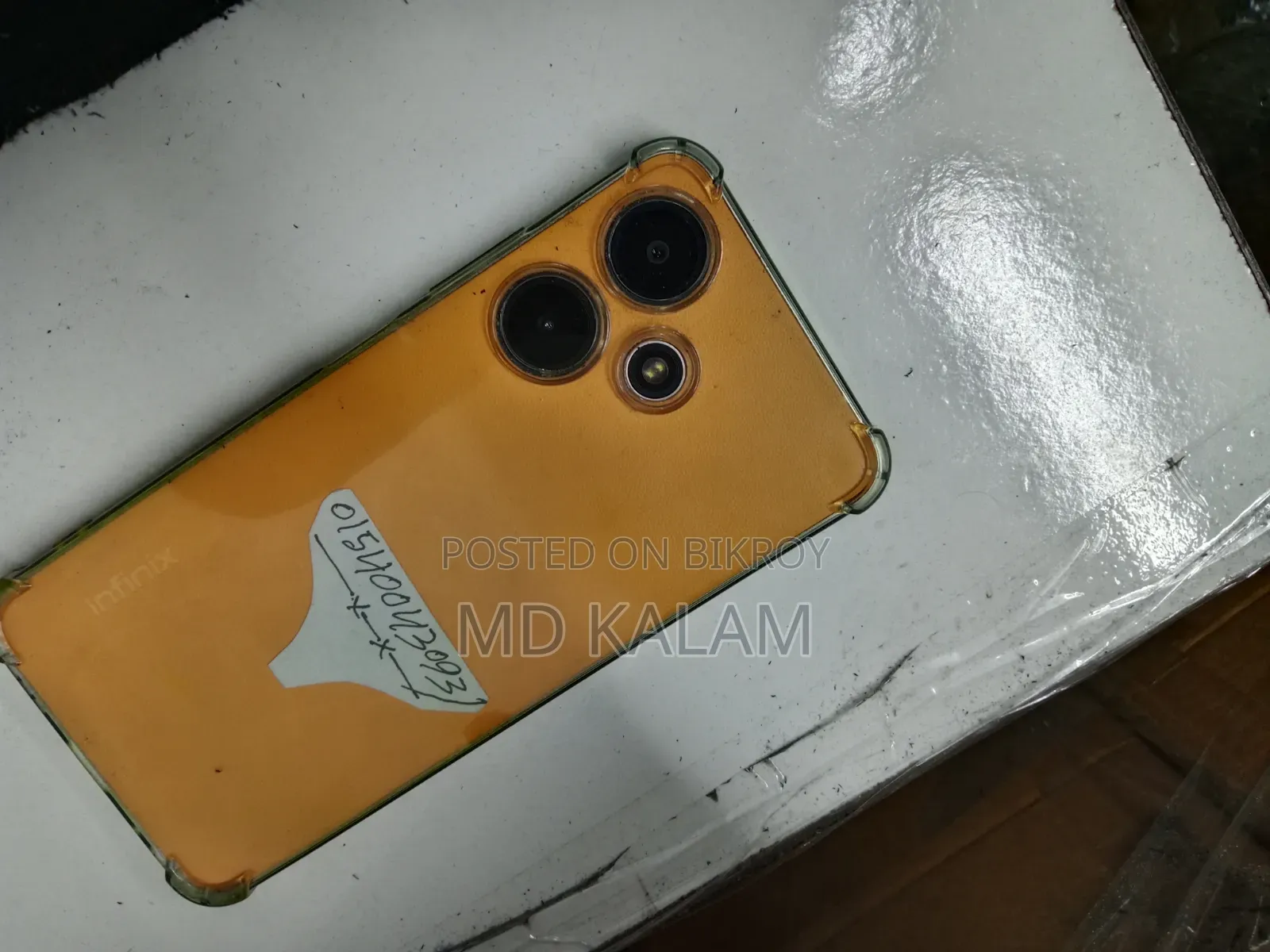 Infinix Hot 30i 128 GB Orange