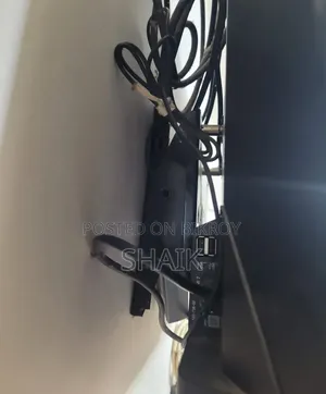 সনি ব্রাভিয়া ৩২" এলইডি স্মার্ট টিভি