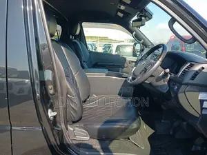 Toyota HiAce 2023 Black
