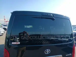 Toyota HiAce 2023 Black