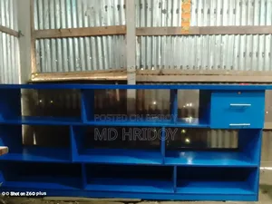 ৭ ফুট ৫ ইঞ্চি শপ ডিসপ্লে/ক্যাশ কাউন্টার টেবিল প্রায় নতুন,
