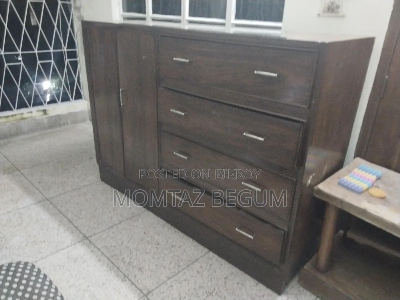 সেগুন কাঠের ওয়ারড্রব