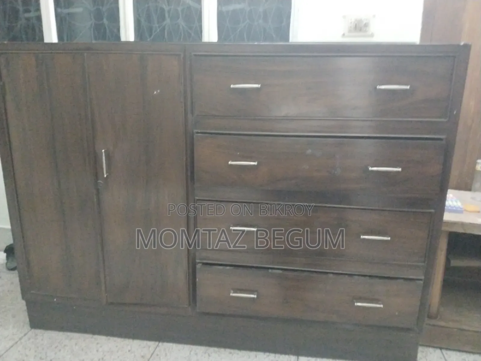 সেগুন কাঠের ওয়ারড্রব