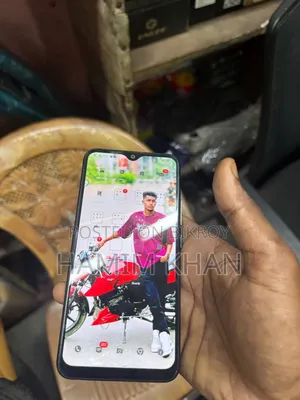 ভিভো ওয়াই১২ ৬৪ জিবি নীল
