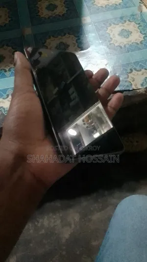অপ্পো এ৫ প্রো ১২৮ জিবি