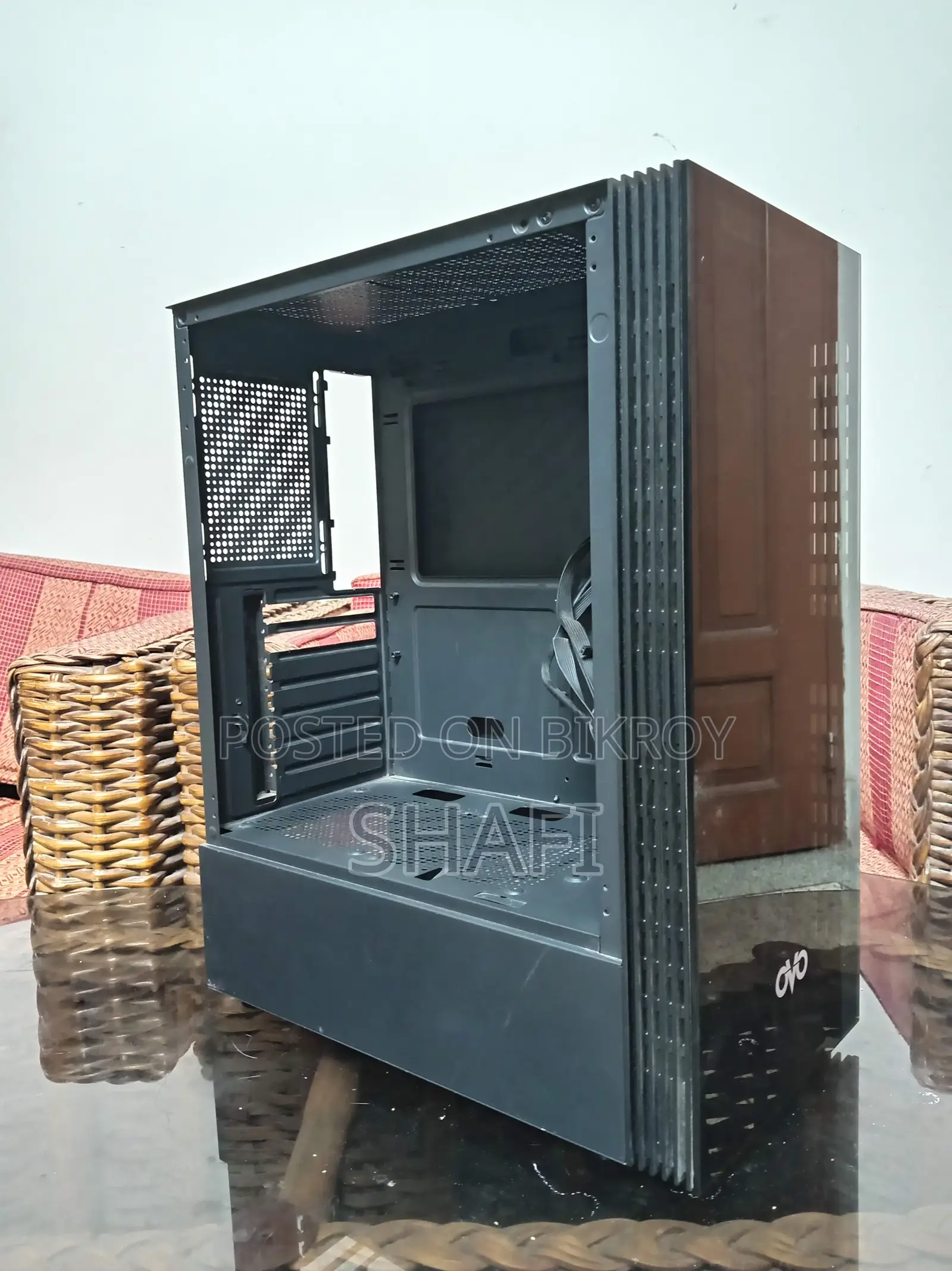 ওভি এক্স১০ মিড টাওয়ার গেমিং এআরজিবি কেস