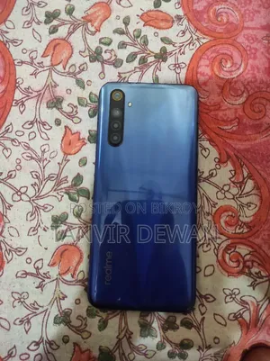 Realme 8 GB