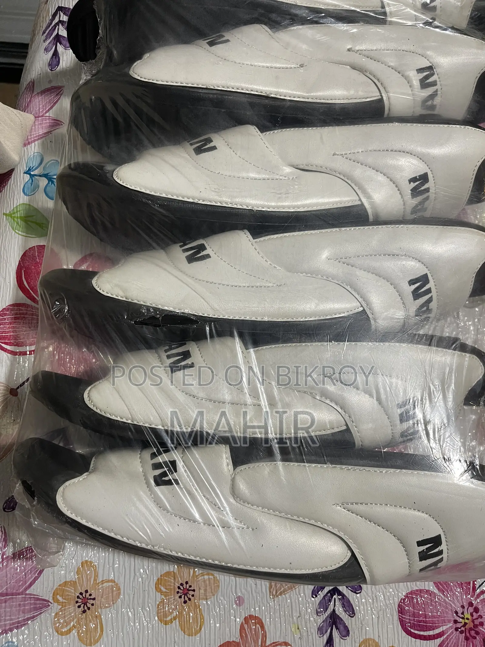 Slide Sandal Contact