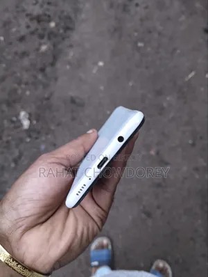 স্যামসাং গ্যালাক্সি এ৩০এস ৬৪ জিবি সাদা