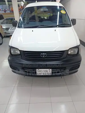 টয়োটা নোয়া ২০০৭ হোয়াইট