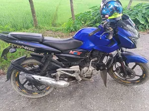 Bajaj Pulsar 135 LS 2013 Red