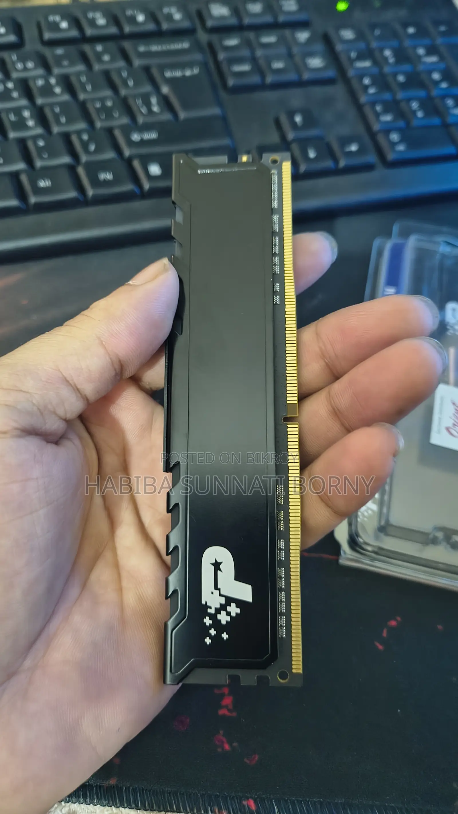 Patriot Signature Premium 8GB DDR4 3200MHz Black Heatsink Desktop RAM