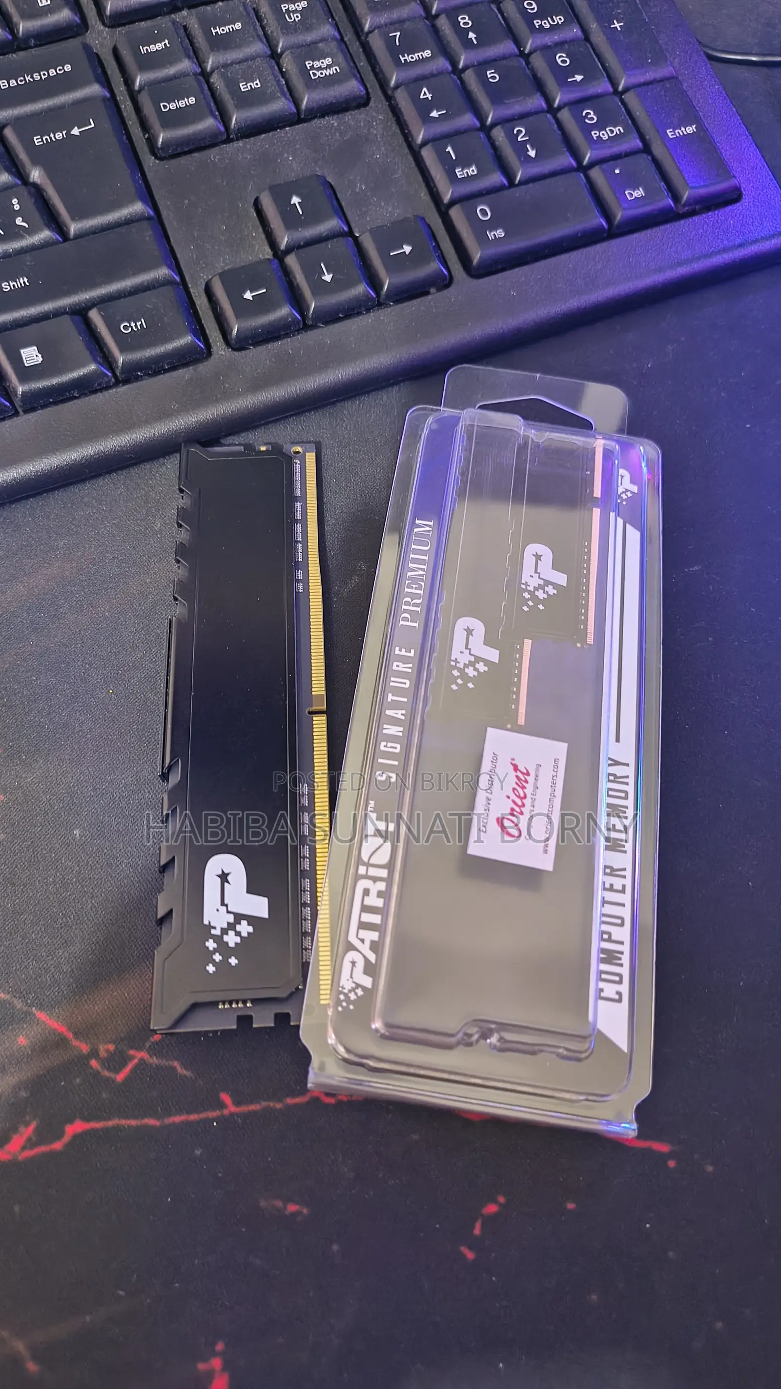 Patriot Signature Premium 8GB DDR4 3200MHz Black Heatsink Desktop RAM