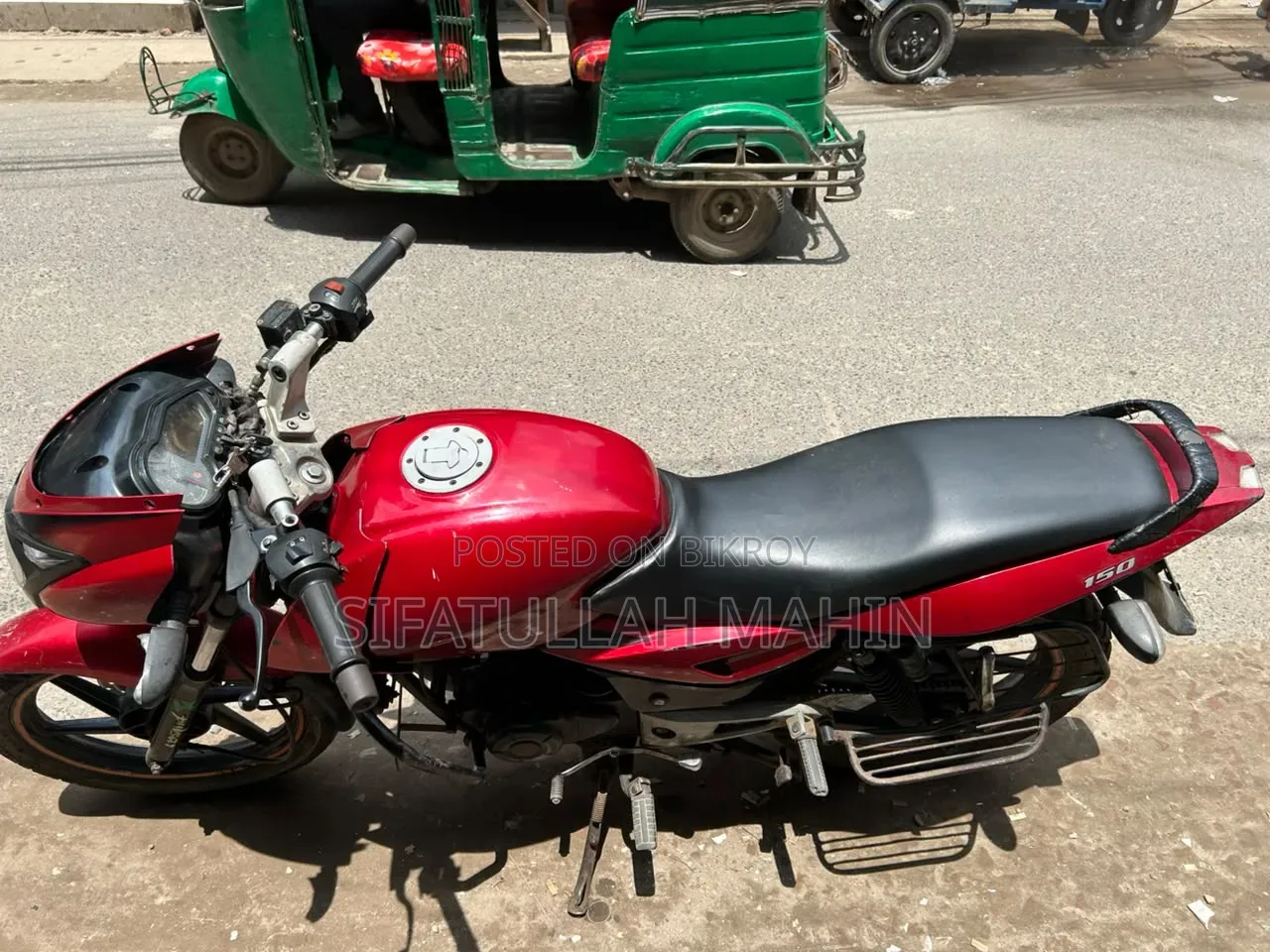 Bajaj Pulsar 150 2011 Red
