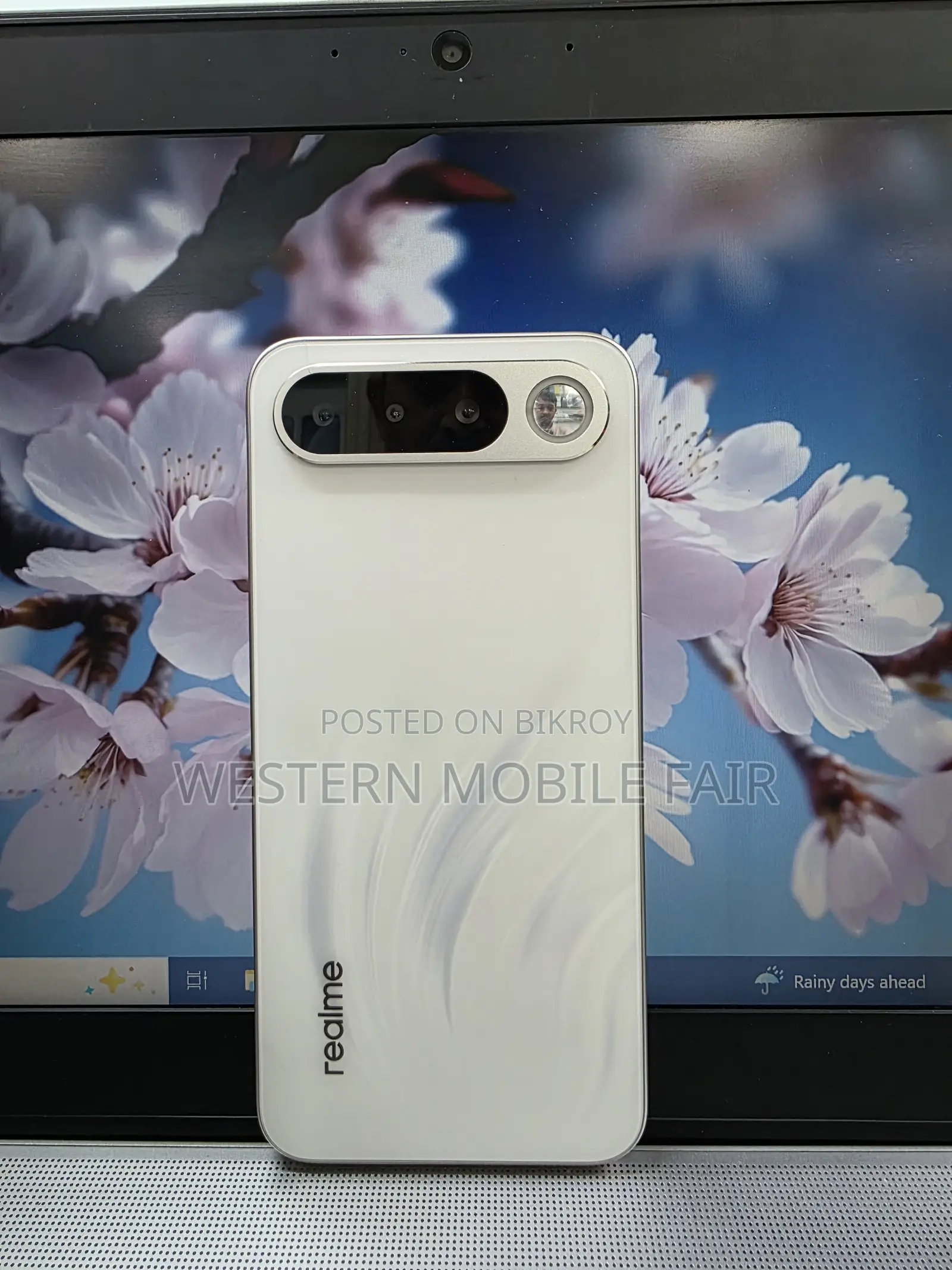 Realme 16 256 GB Silver