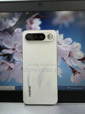 Realme 16 256 GB Silver