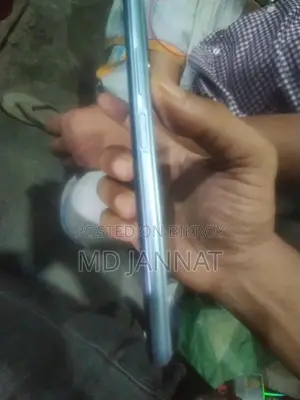 Vivo Y12s 32 GB Silver