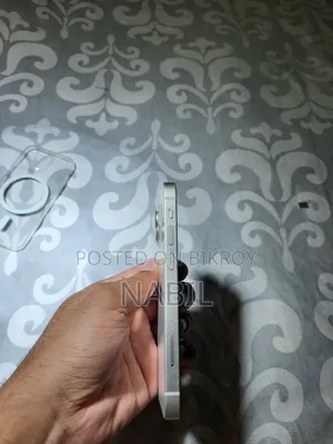 অ্যাপল আইফোন ১৩ মিনি ১২৮ জিবি হোয়াইট