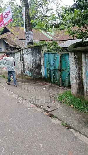 6-Bedroom Mansion in Mulatole 29/20 Decimal, Rangpur Sadar for Sale
