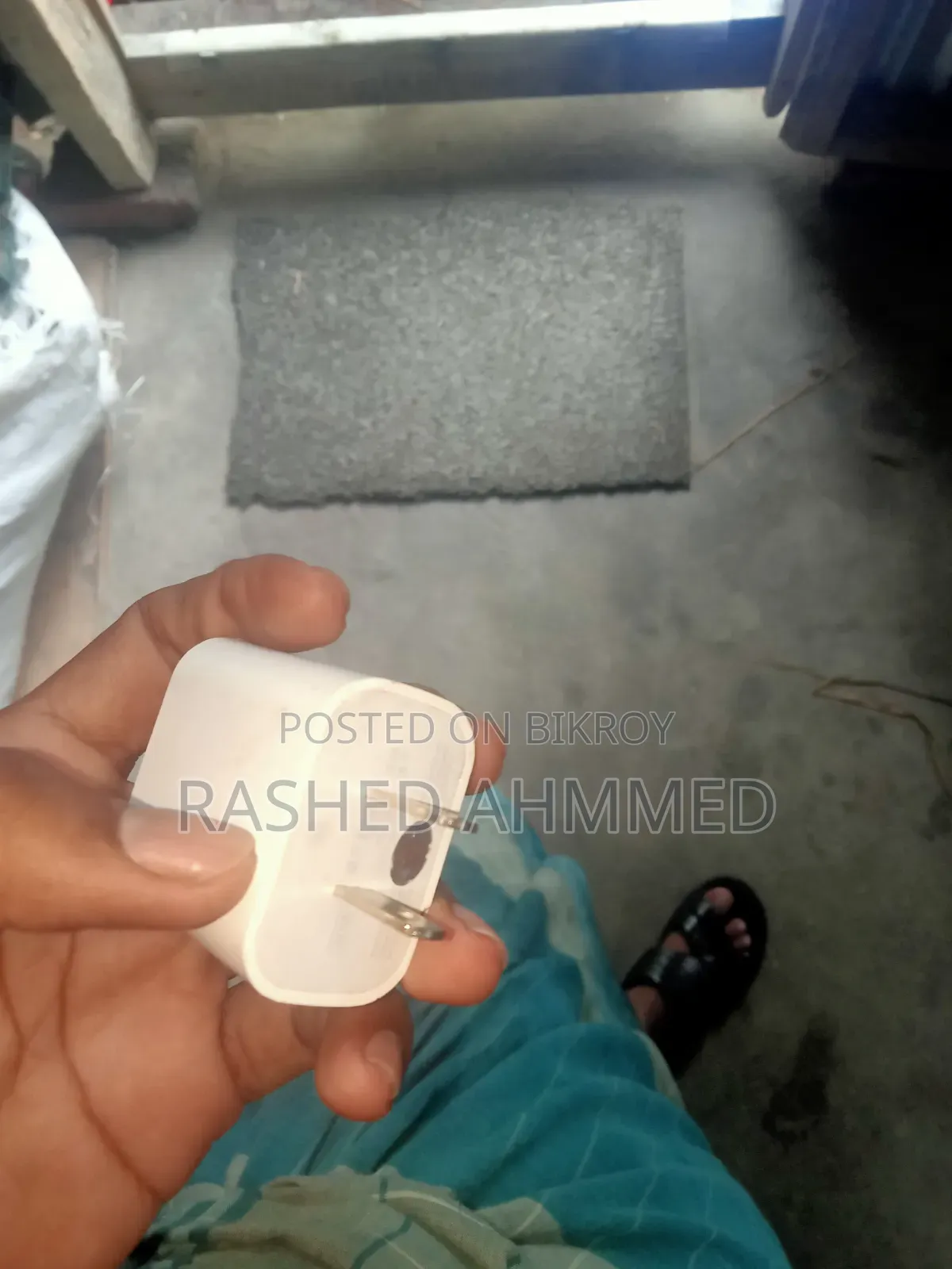 আইফোন চার্জার ২০ডব্লিউ