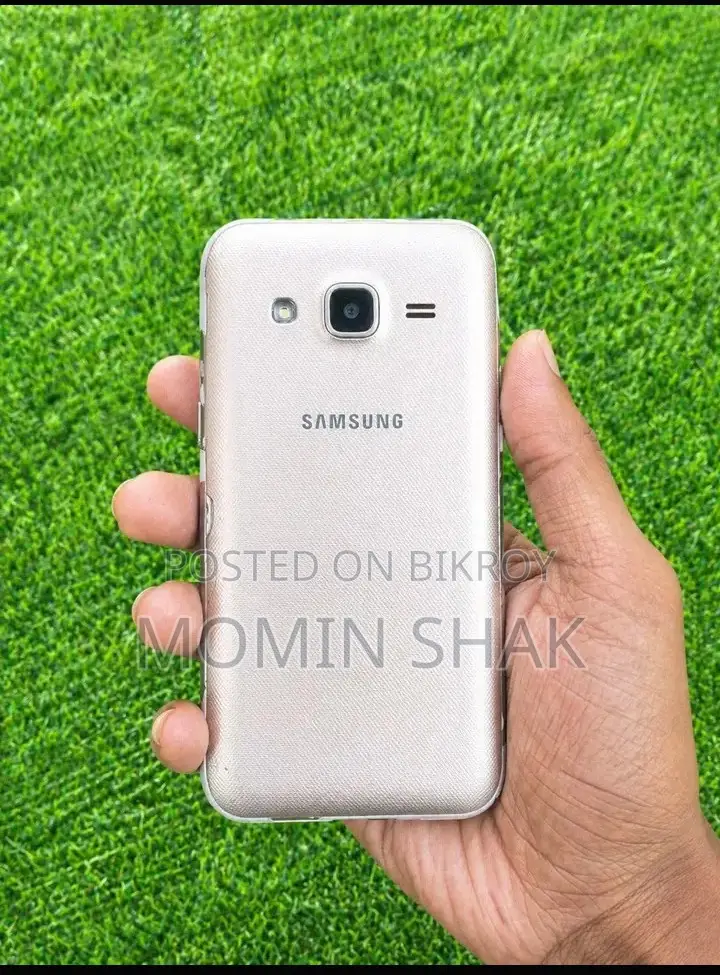 Samsung Galaxy J2 8 GB Gold