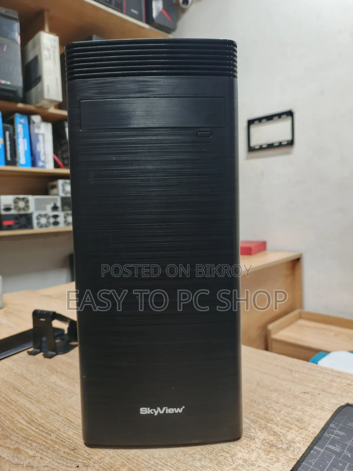 ডেস্কটপ কম্পিউটার গিগাবাইট 4GB ইন্টেল কোর I3 HDD+SSD 500GB
