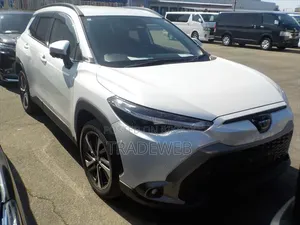 Toyota Corolla Cross 2023 Pearl