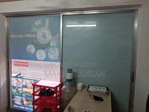 অ্যালুমিনিয়াম থাই গ্লাস ডোর