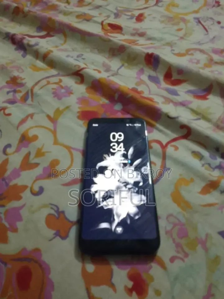 স্যামসাং গ্যালাক্সি এস৮ ৬৪ জিবি ব্ল্যাক