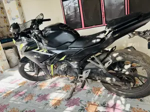 হোন্ডা সিবিআর ২০১৮ কালো